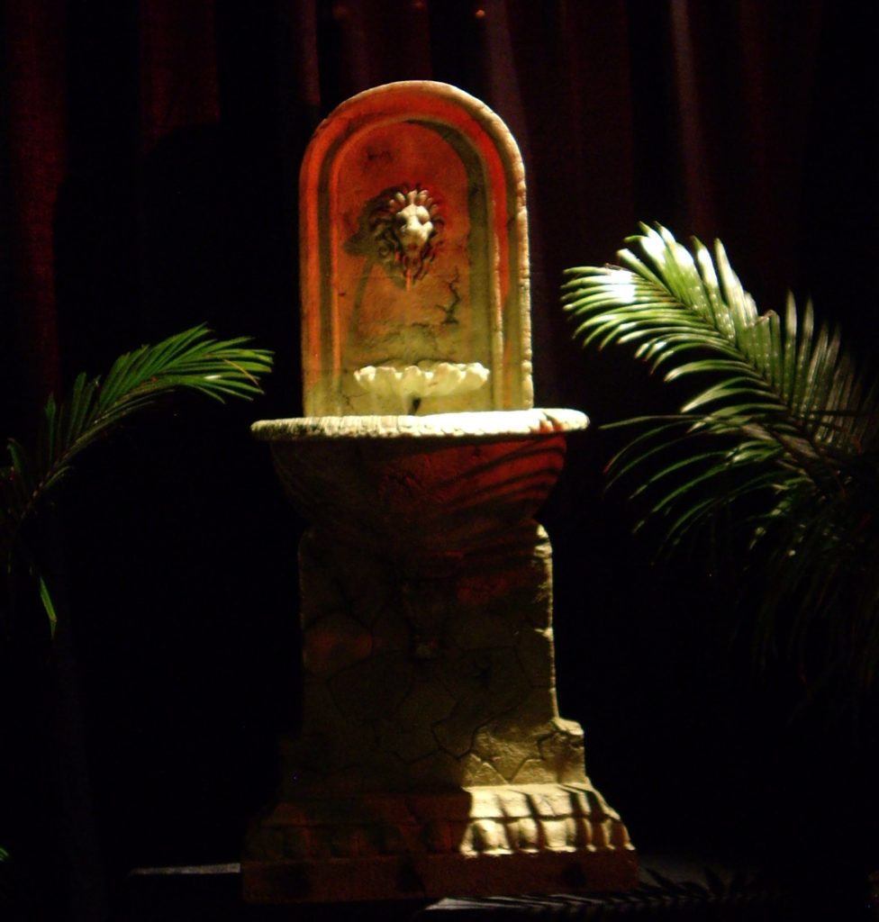 LION HEAD FOUNTAIN PROP | Magic Special Events | Event ...